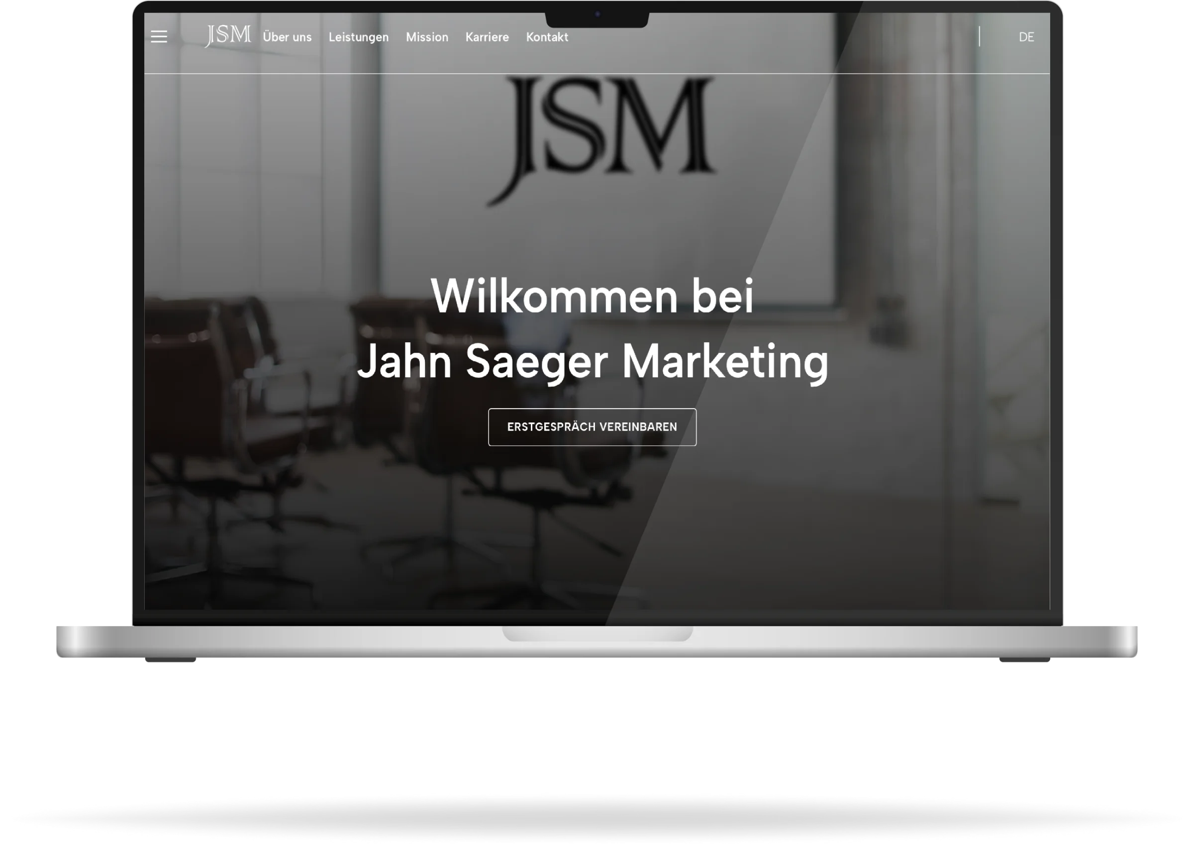 Die JSM-Website auf einem MacBook